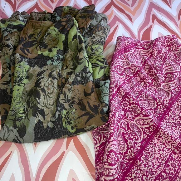 Y2k skirt bundle - Picture 2 of 4